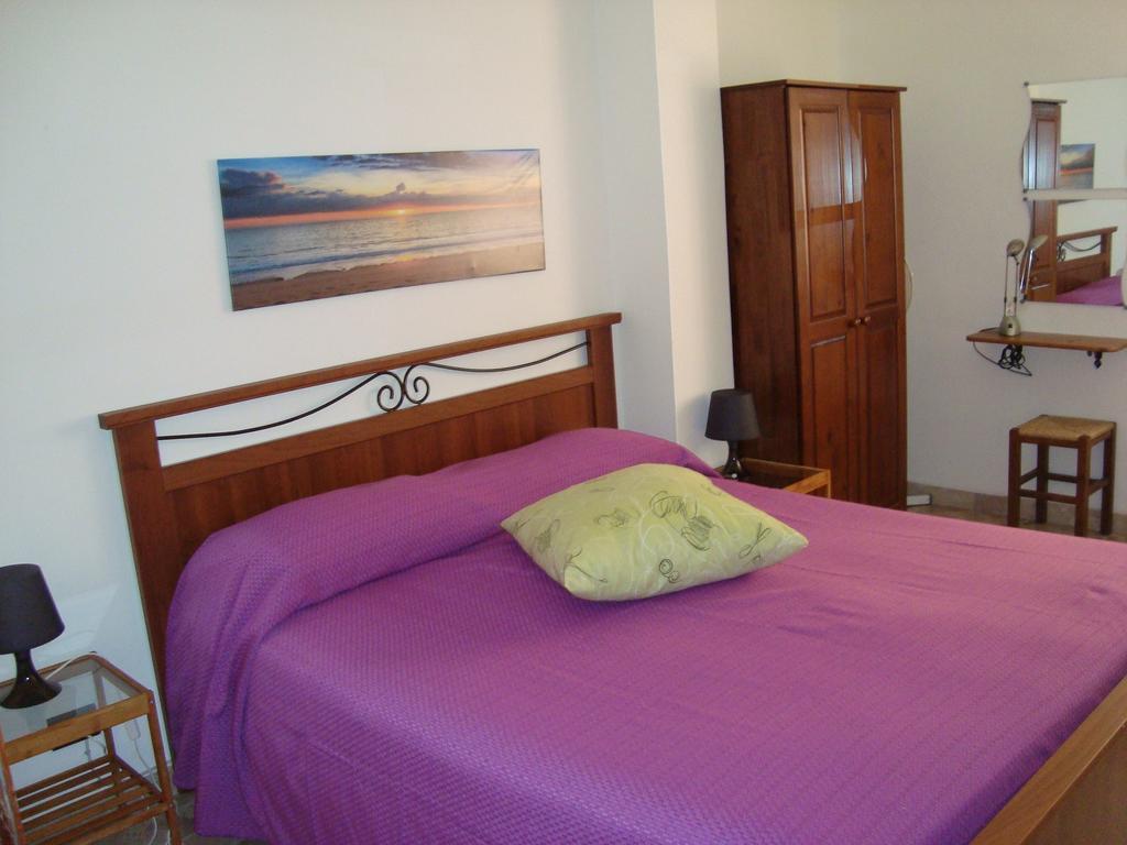 Antonio'S House Bed & Breakfast Agrigento Ruang foto